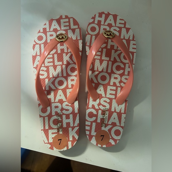 MK flip flops - Picture 1 of 2